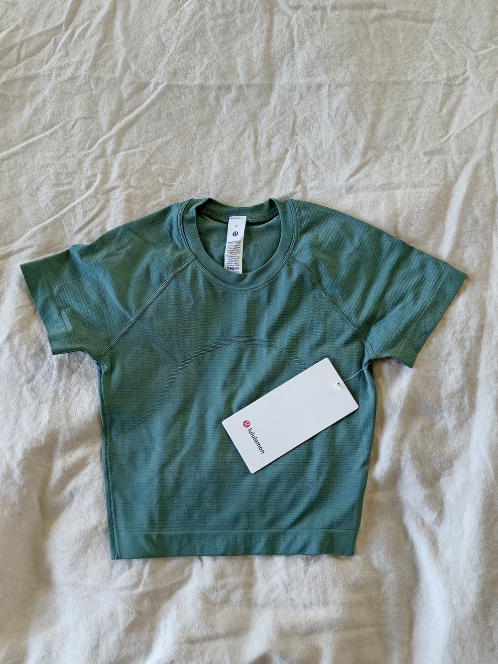 Lululemon Swiftly Tech Cropped Short Sleeve 2.0 GREU